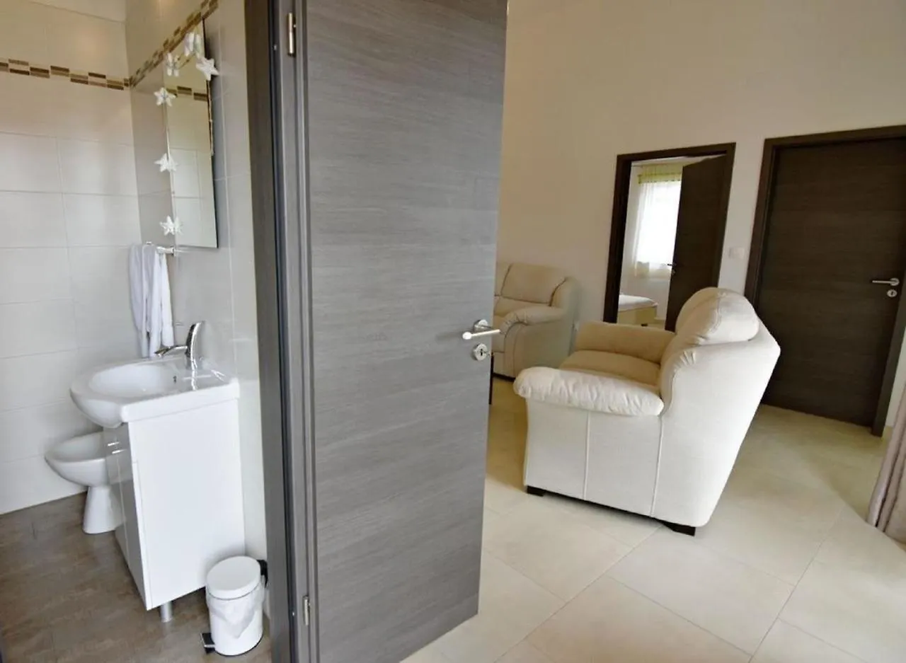 Apartmán Klimatisierte Wohnung In Tar Mit Grill, Garten Und Gemeinschaftlichem Pool Tar-Vabriga