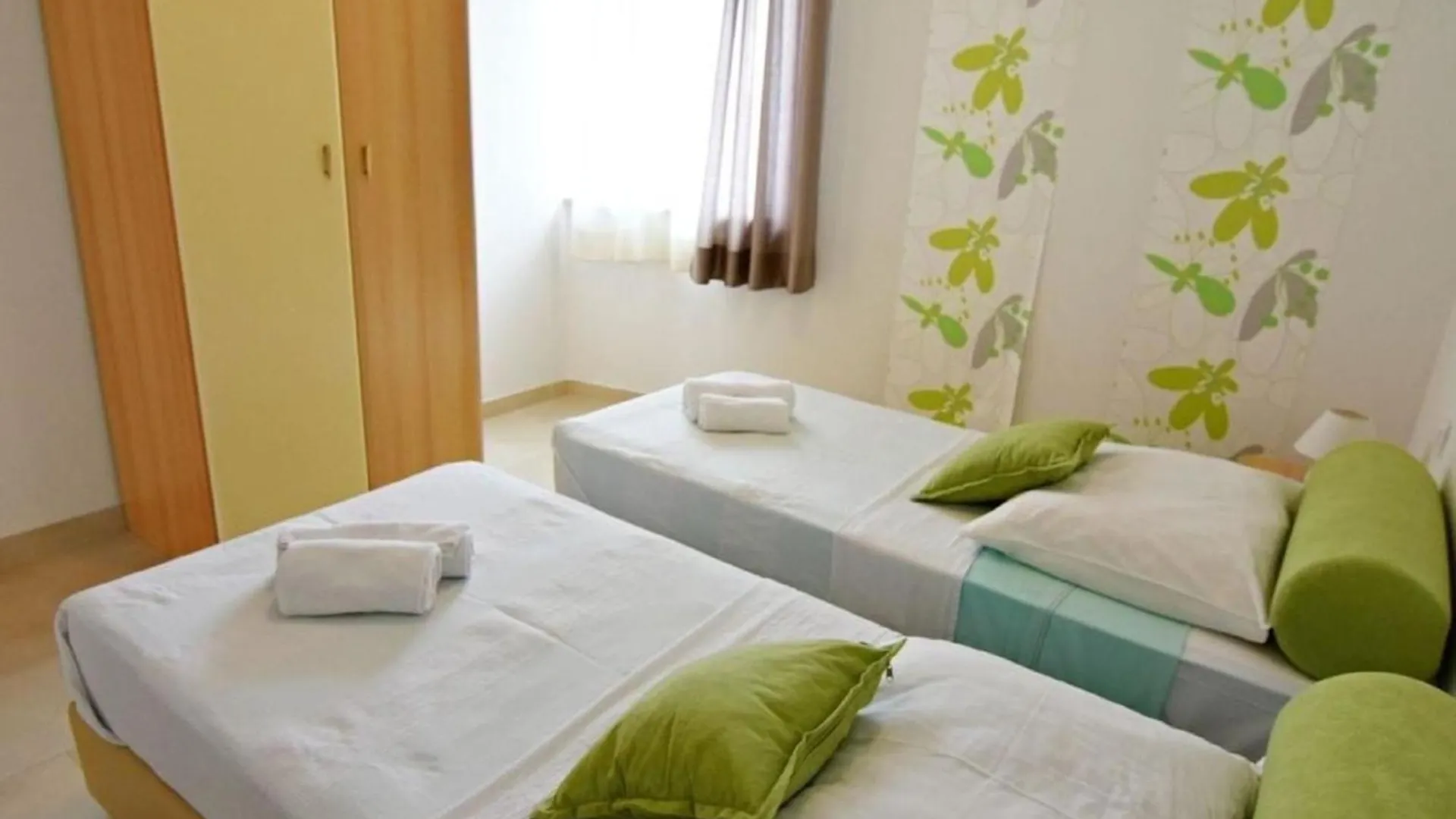 Klimatisierte Wohnung In Tar Mit Grill, Garten Und Gemeinschaftlichem Pool Tar-Vabriga